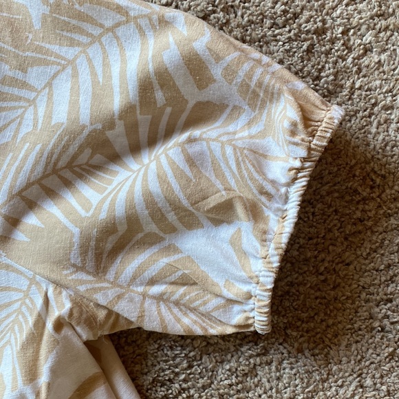 Gorgeous tan palm tree top - Picture 3 of 4